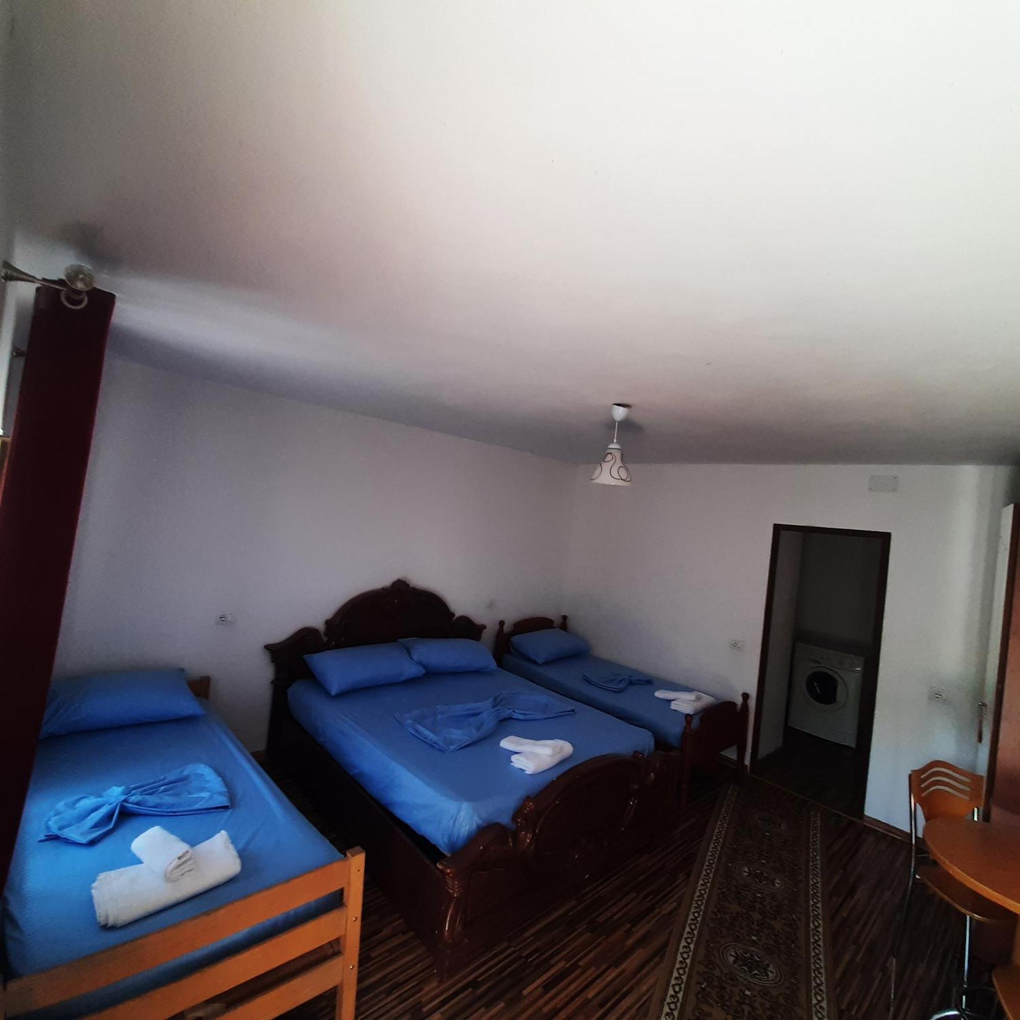 Kulla E Vjeter Hotel Koman Værelse billede